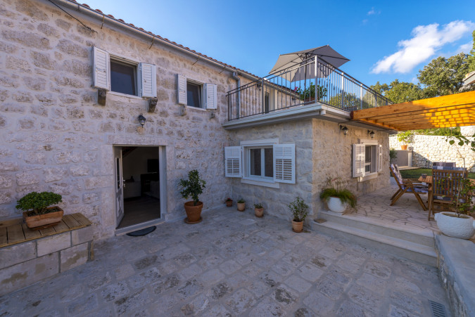 Beautiful exterior with breathtaking view, Villa Ane Mlini